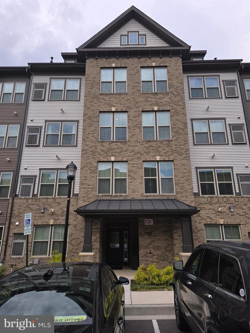 10120 Seattle Slew Lane #c photo 1