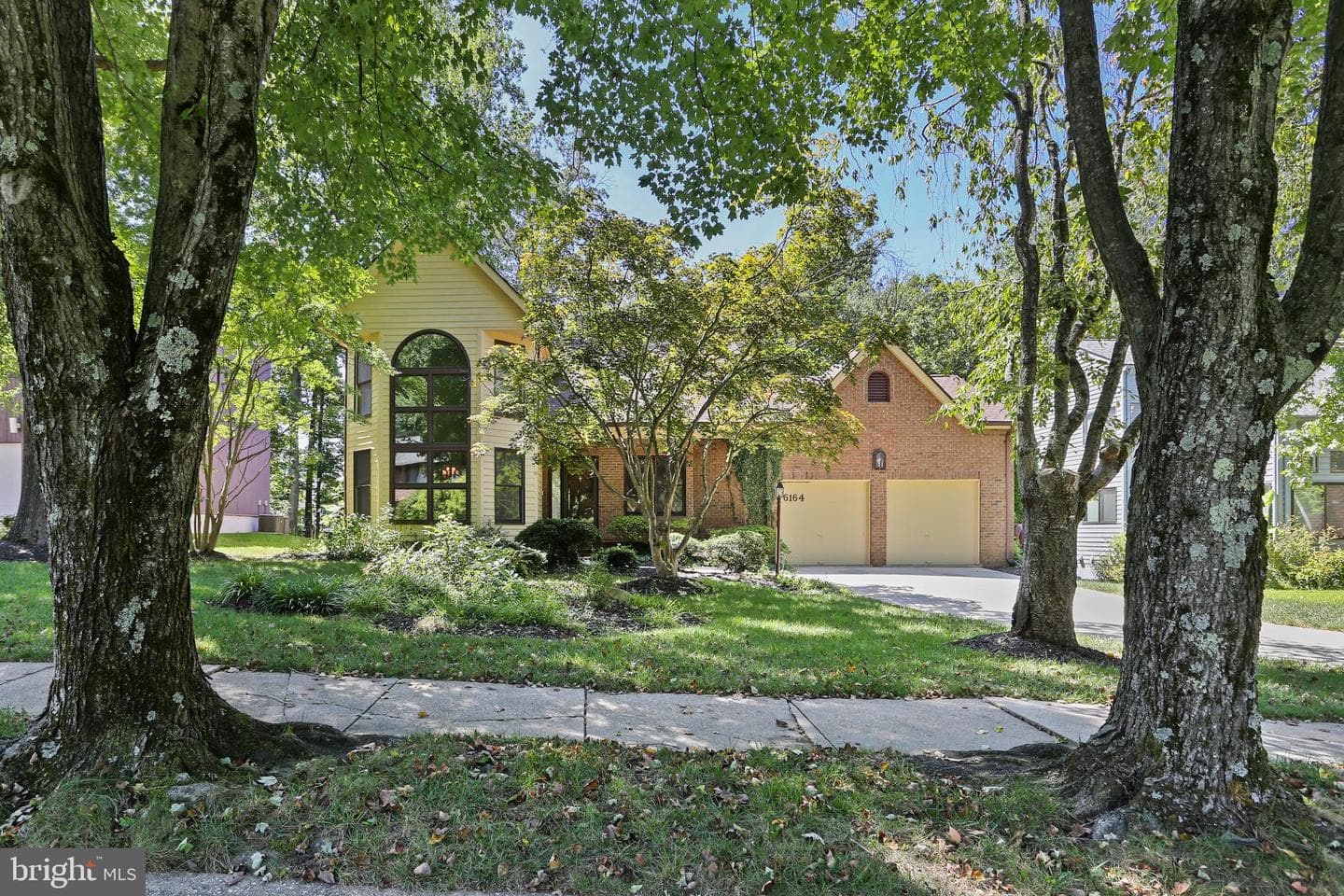 6164 Llanfair Drive photo 1