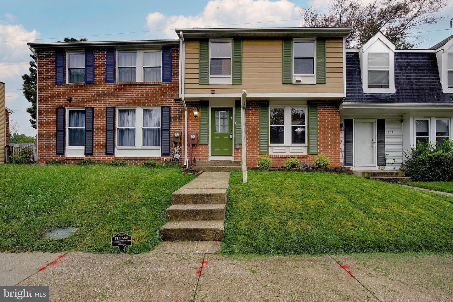 7520 Rain Flower Way photo 1