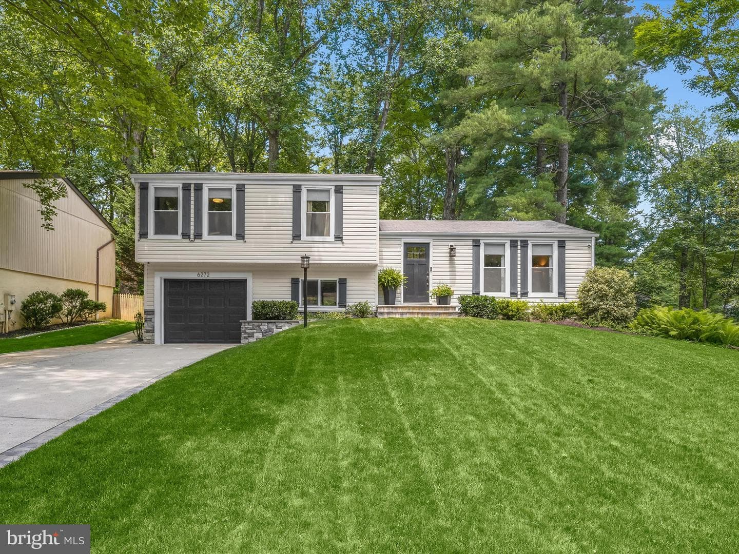 6272 Cobbler Court photo 1