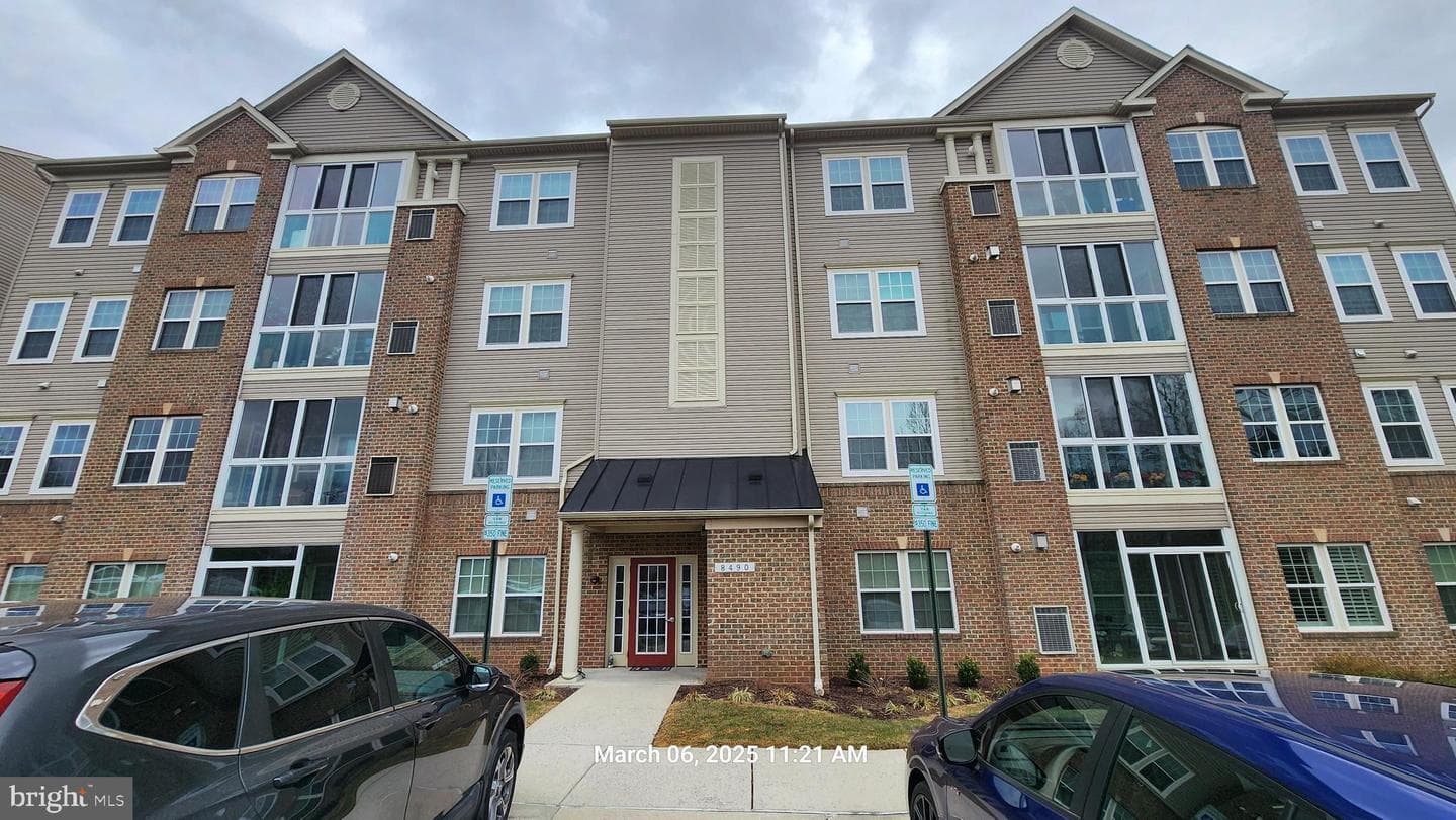8490 Ice Crystal Drive #f photo 1