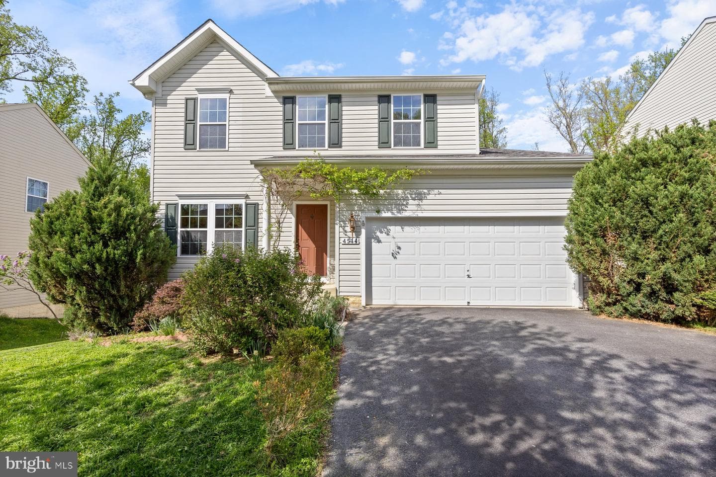 4514 Nightingale Court photo 1