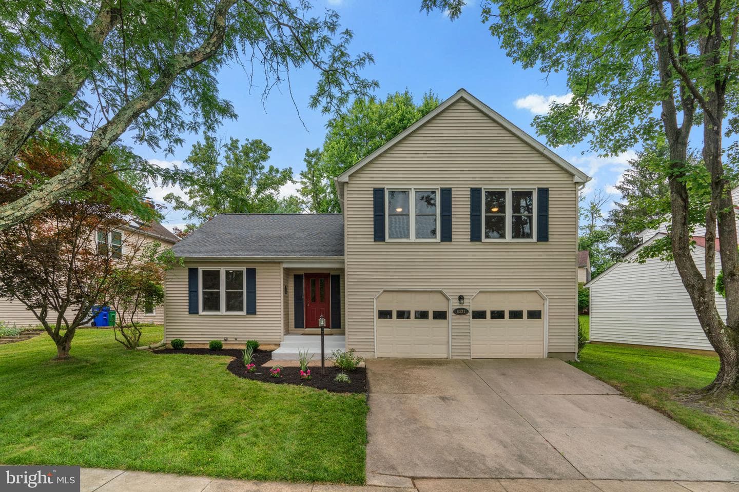 6221 Light Point Place photo 1