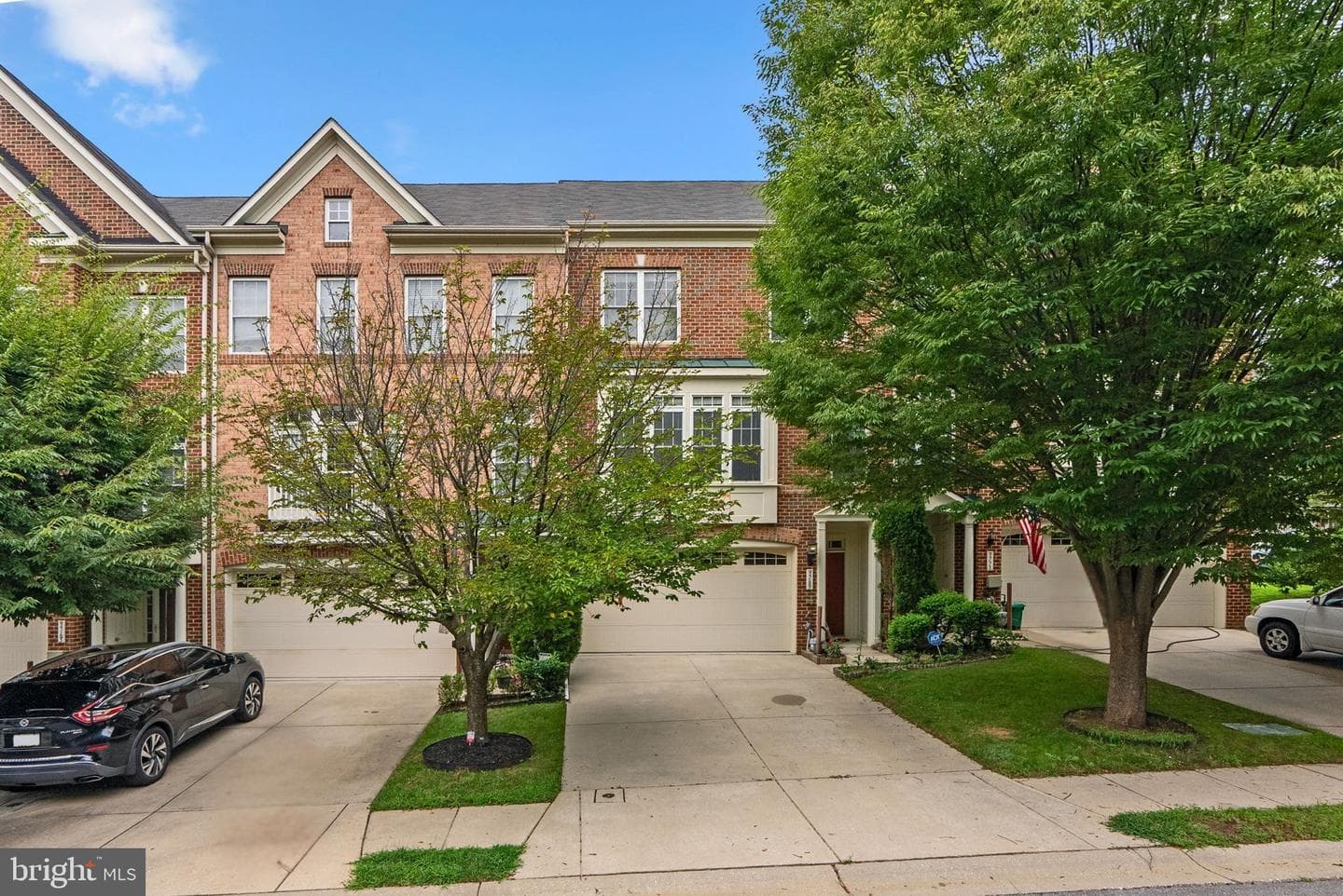 9769 June Flowers Way photo 1