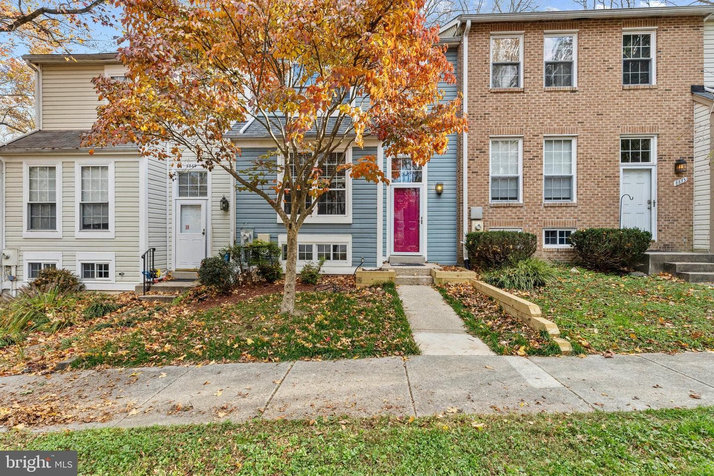 8871 Stonebrook Lane photo 1