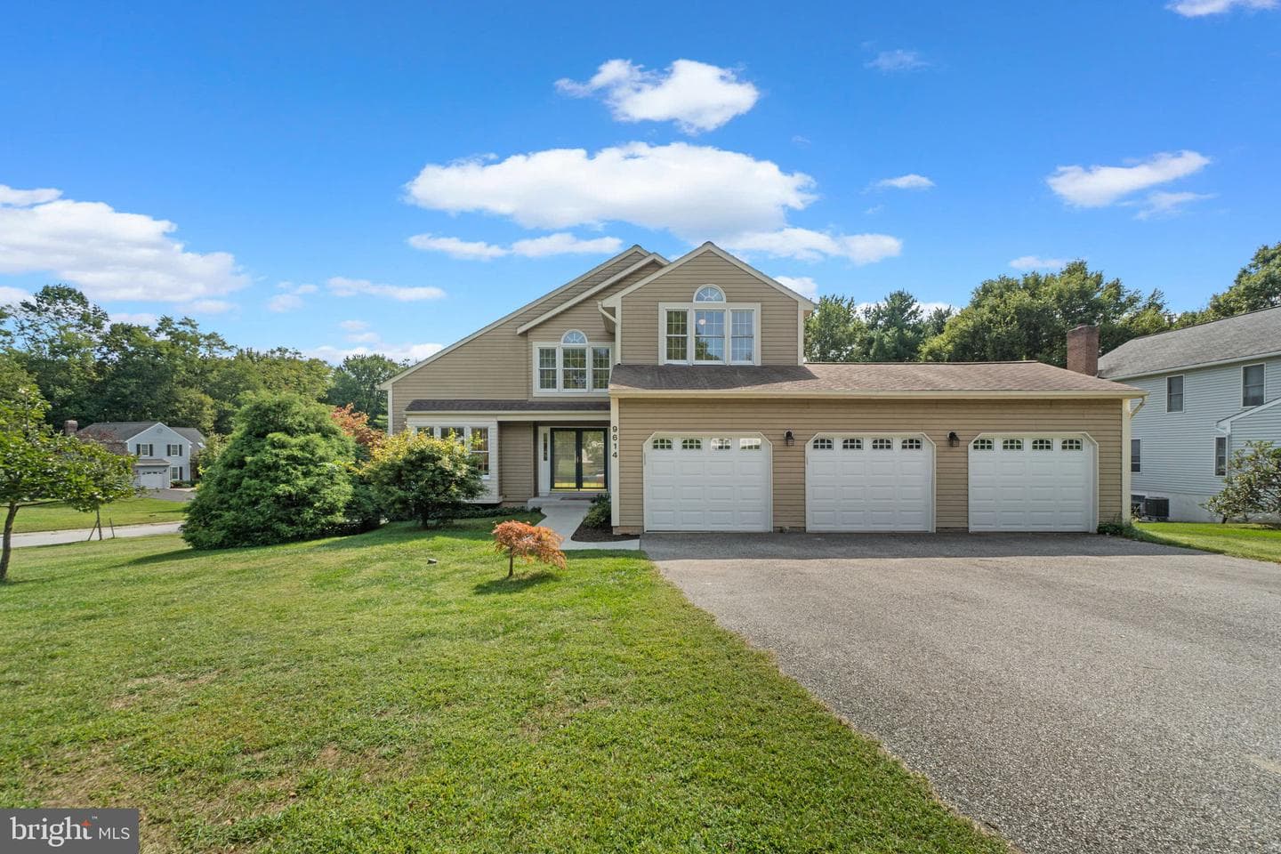 9614 Susies Way photo 1