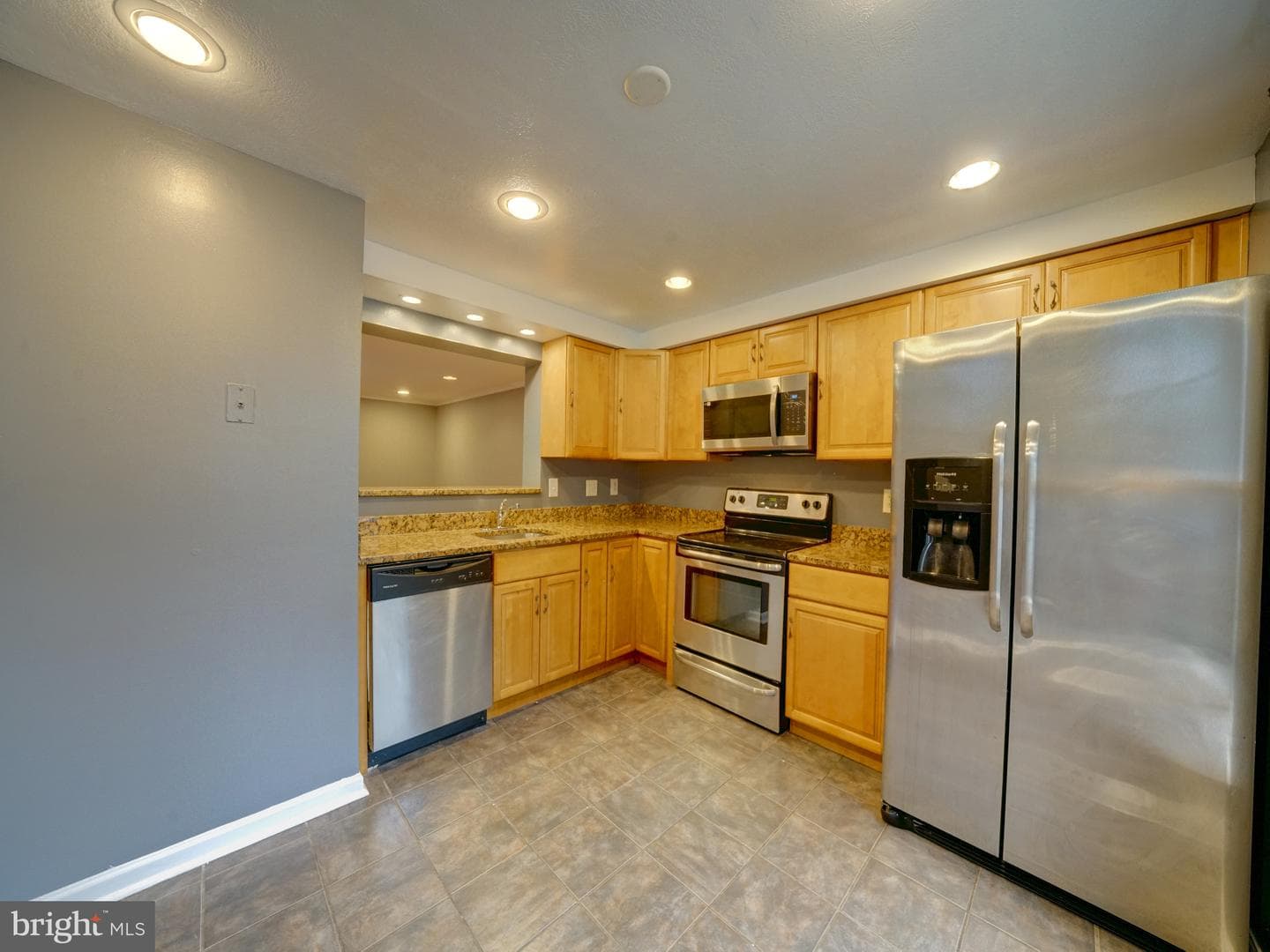 9409 Chippenham Drive photo 1