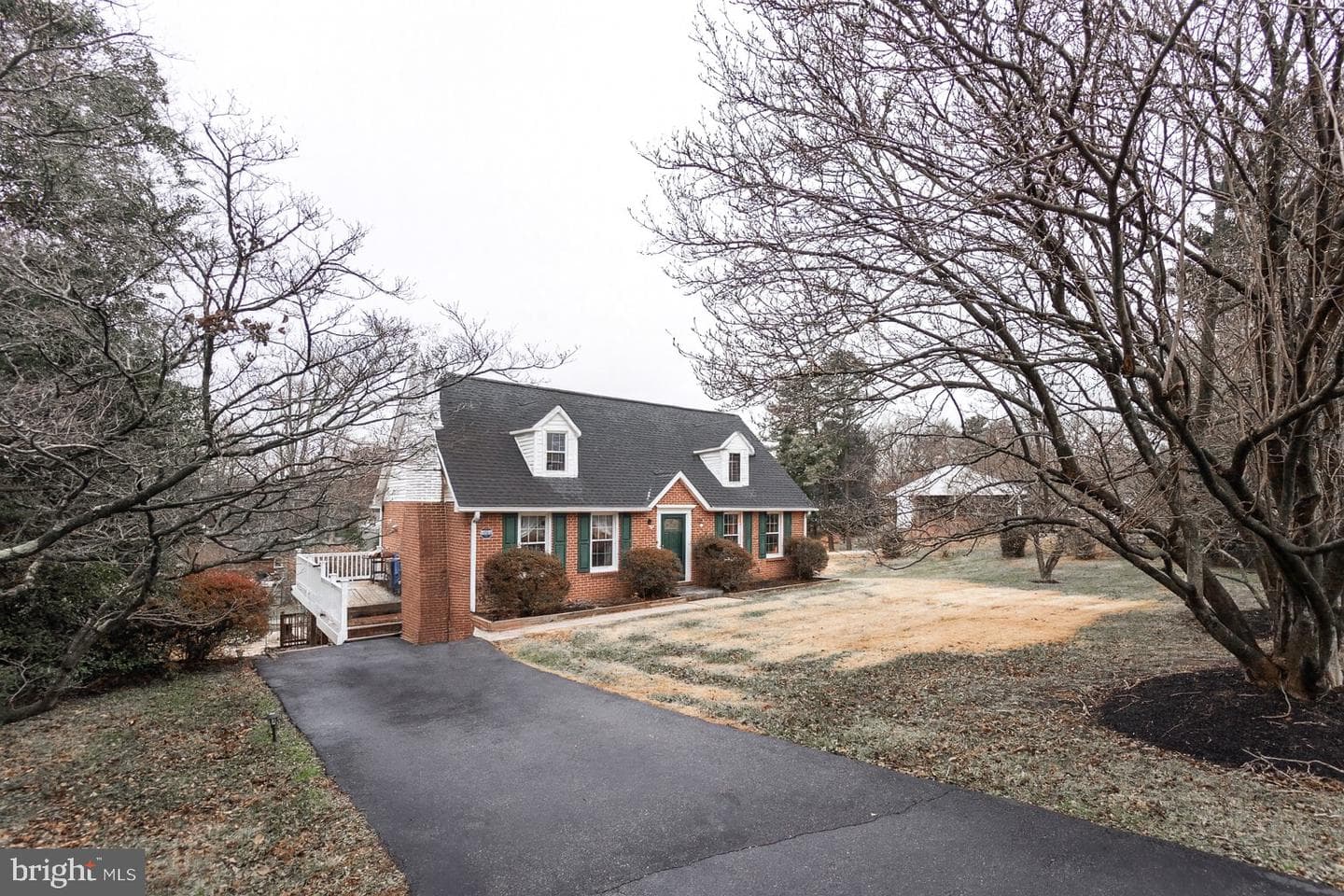9941 Frederick Road photo 1