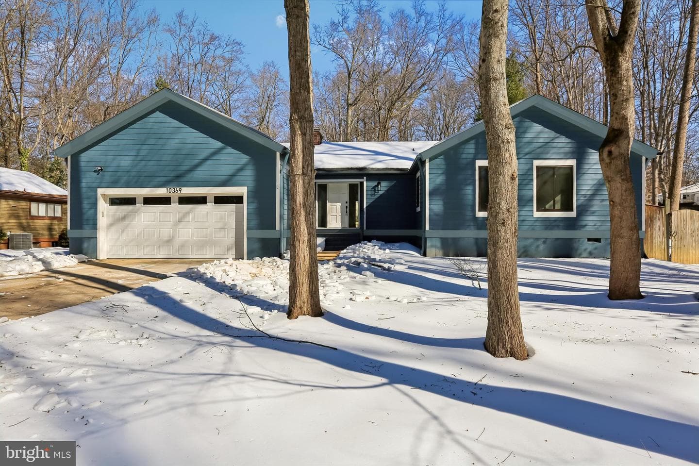 10369 Currycomb Court photo 1