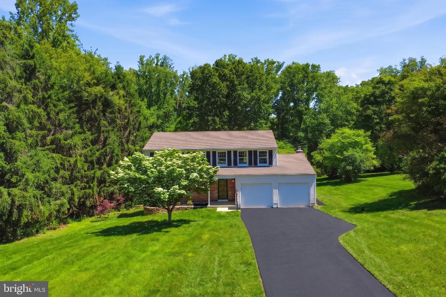 1527 Everlea Road photo 1