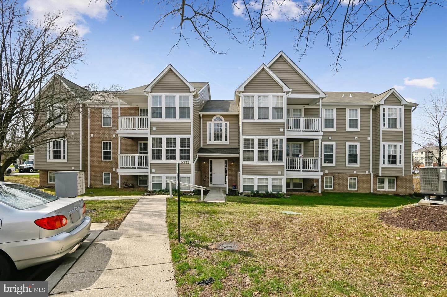 6335 Green Field Road #1701