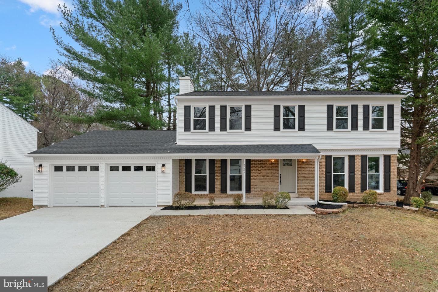 6099 Babylon Crest photo 1