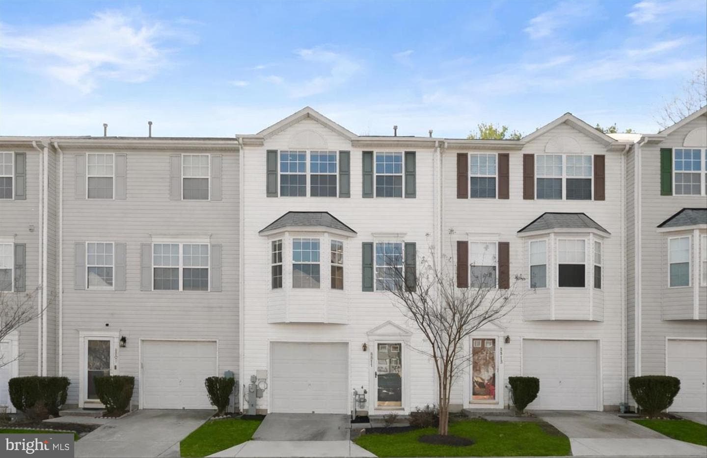 8811 Goose Landing Circle photo 1