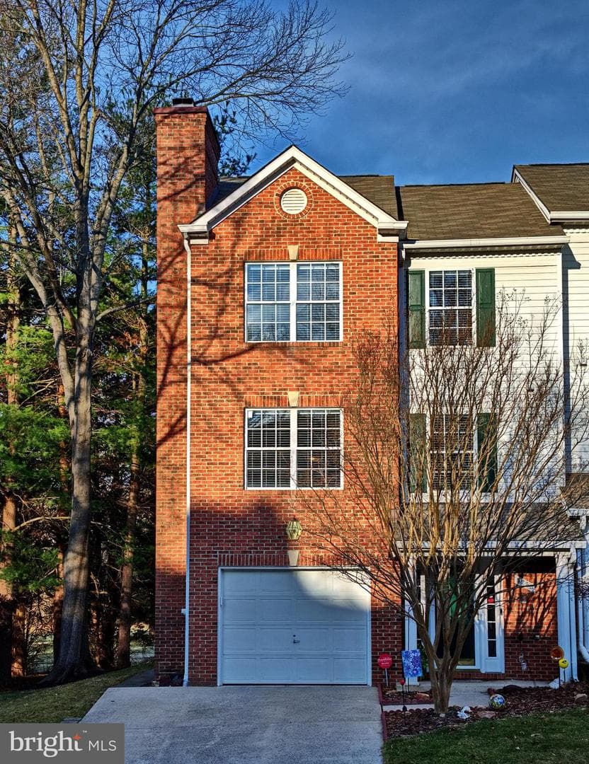 5253 Lightfoot Path photo 1