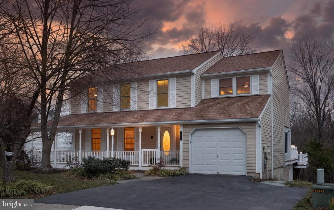 6413 White Peach Place photo 1
