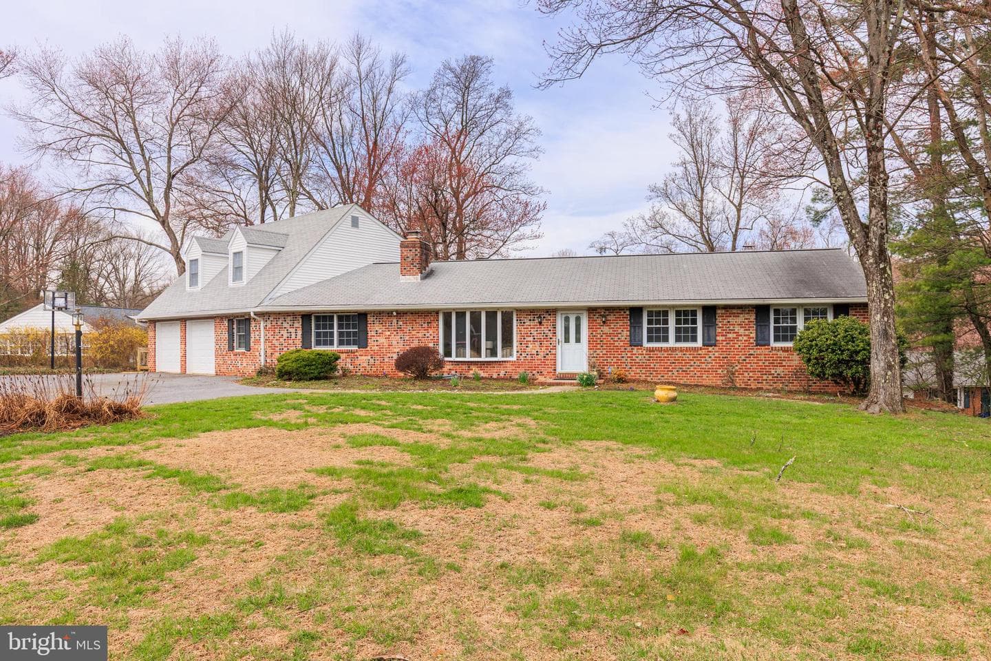 10214 Green Clover Drive photo 1