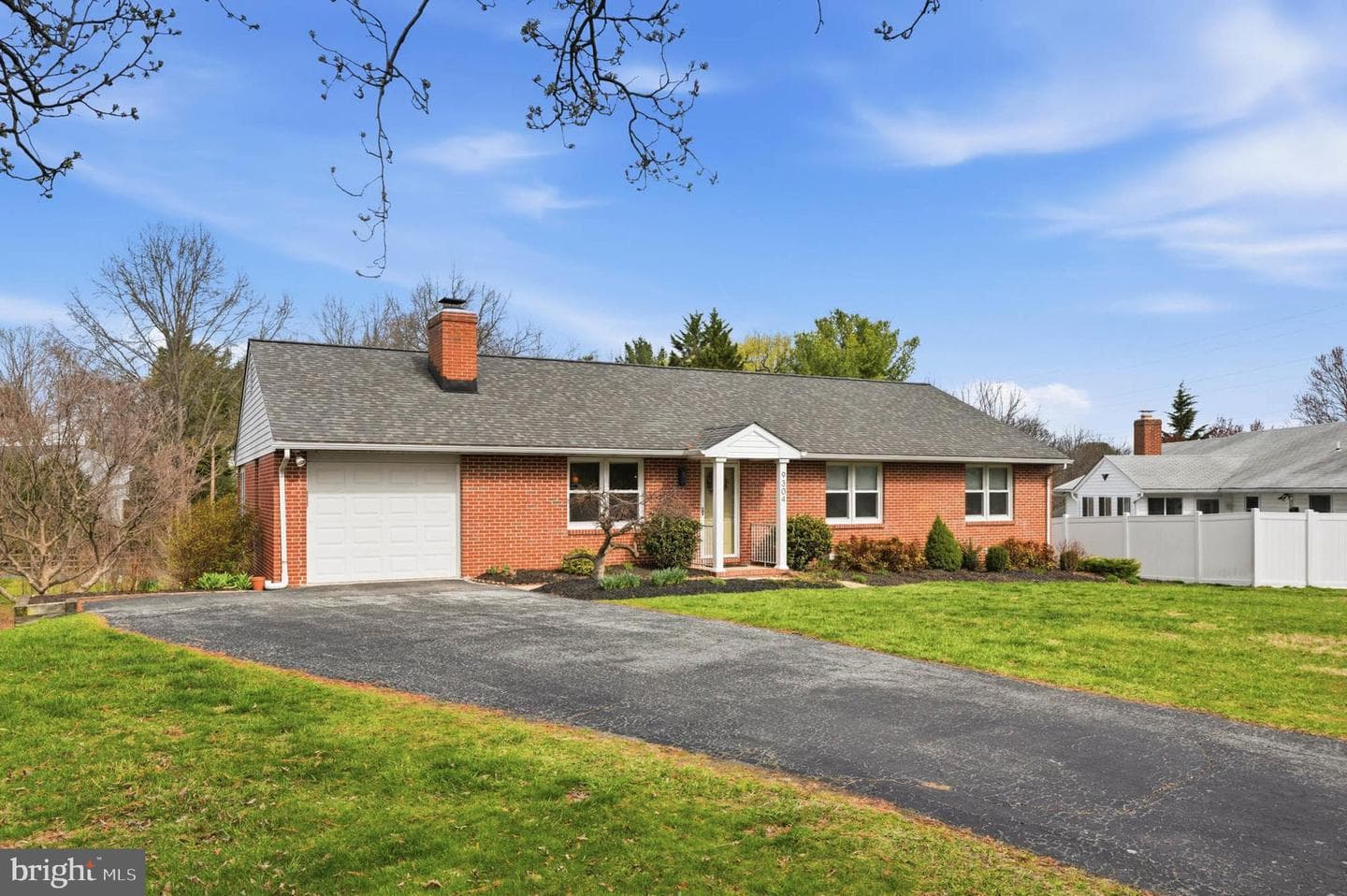 9304 Knoll Stone Court