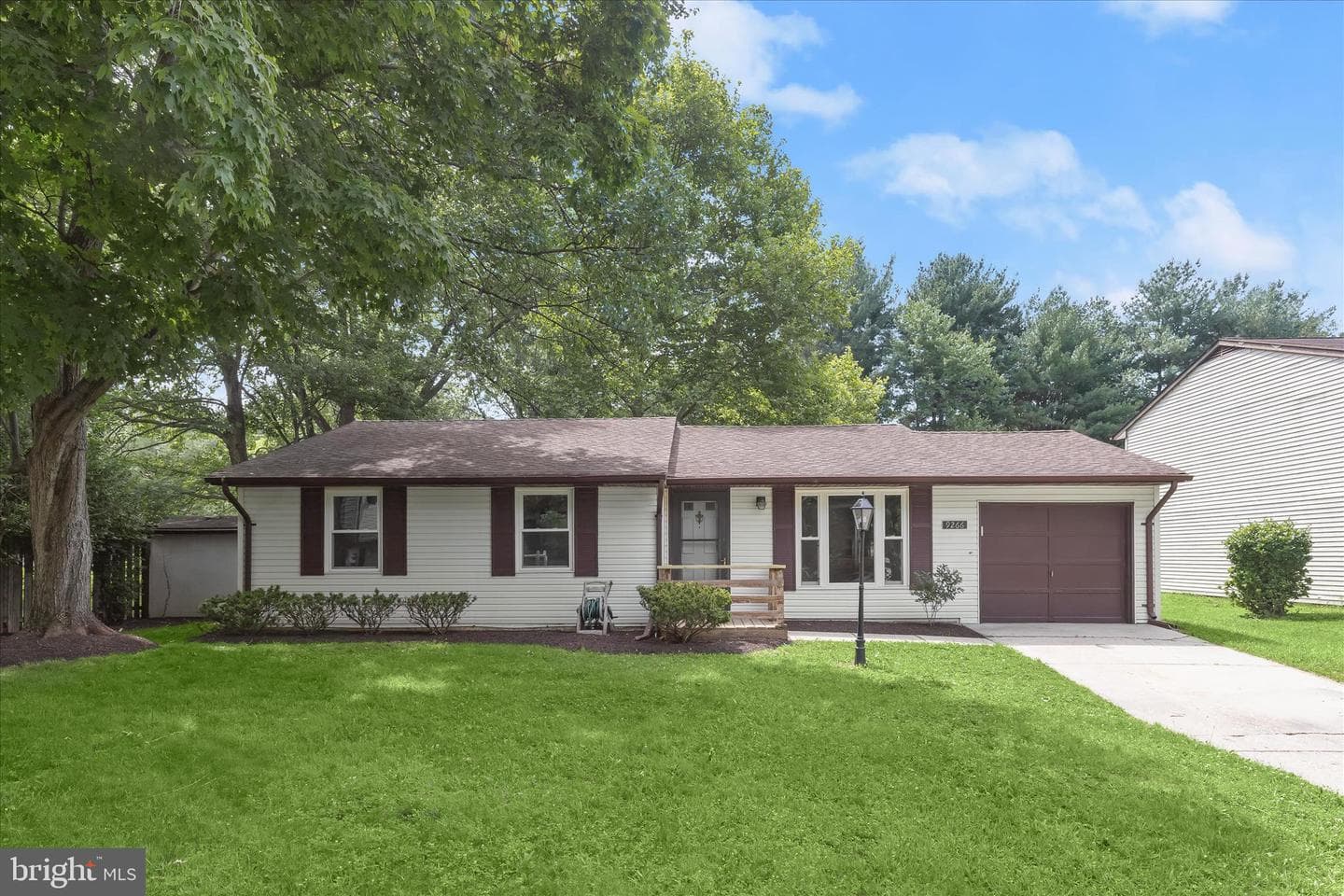 9266 Crazyquilt Court
