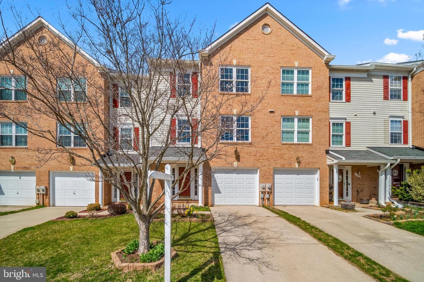 5220 Lightfoot Path photo 1