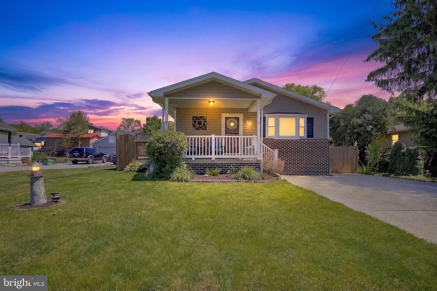 6421 Harthorn Avenue photo 1