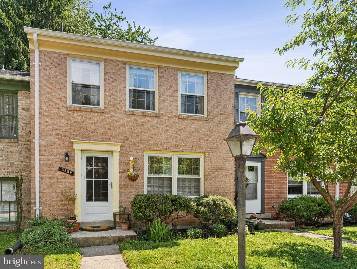 5889 Morningbird Lane