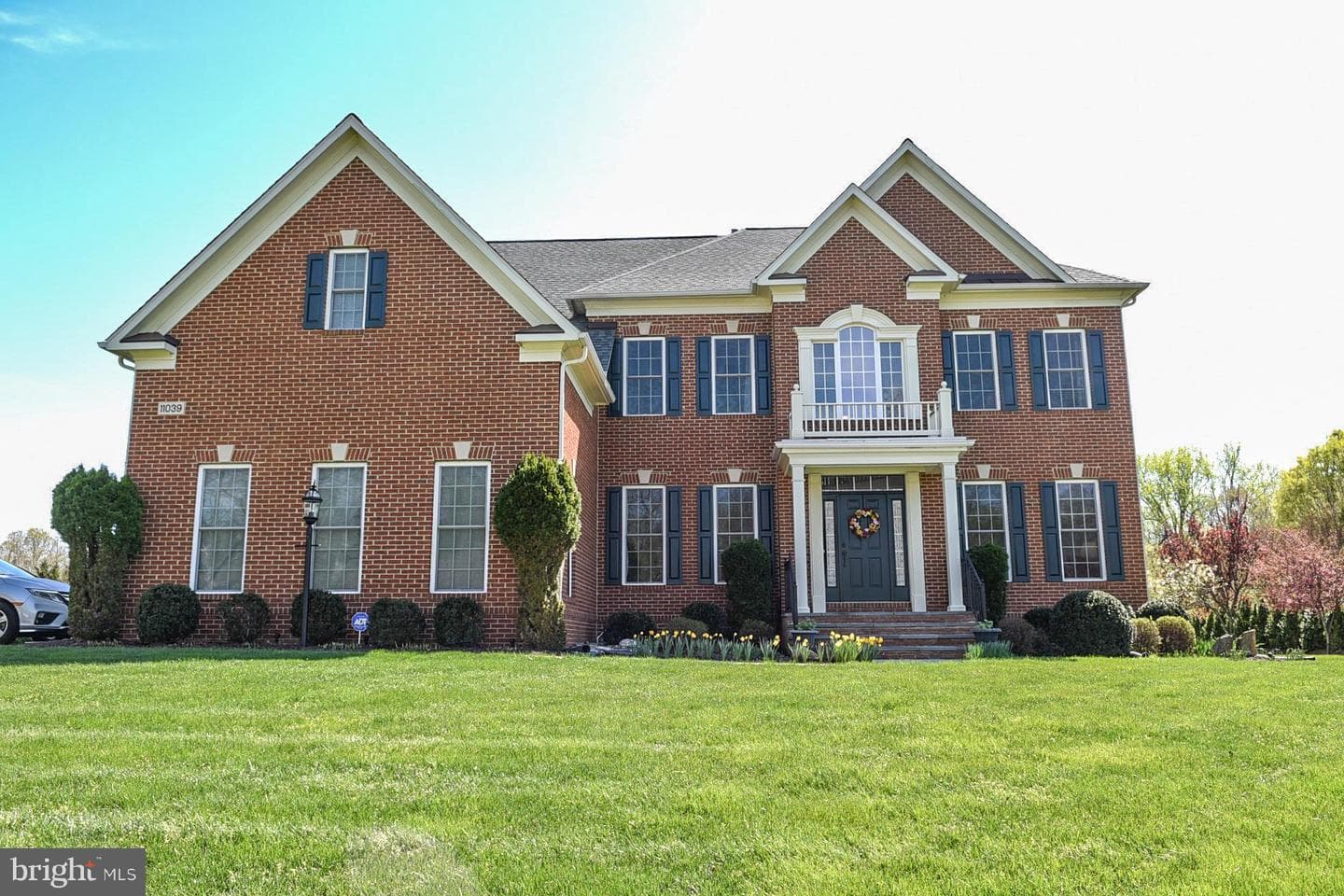 11039 Hunters View Road