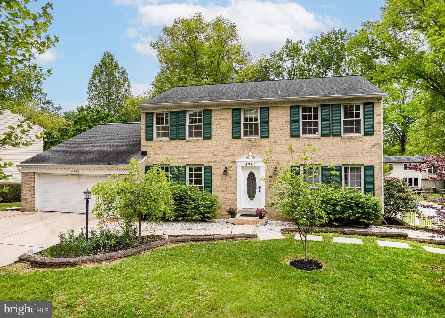 4945 W Running Brook Road