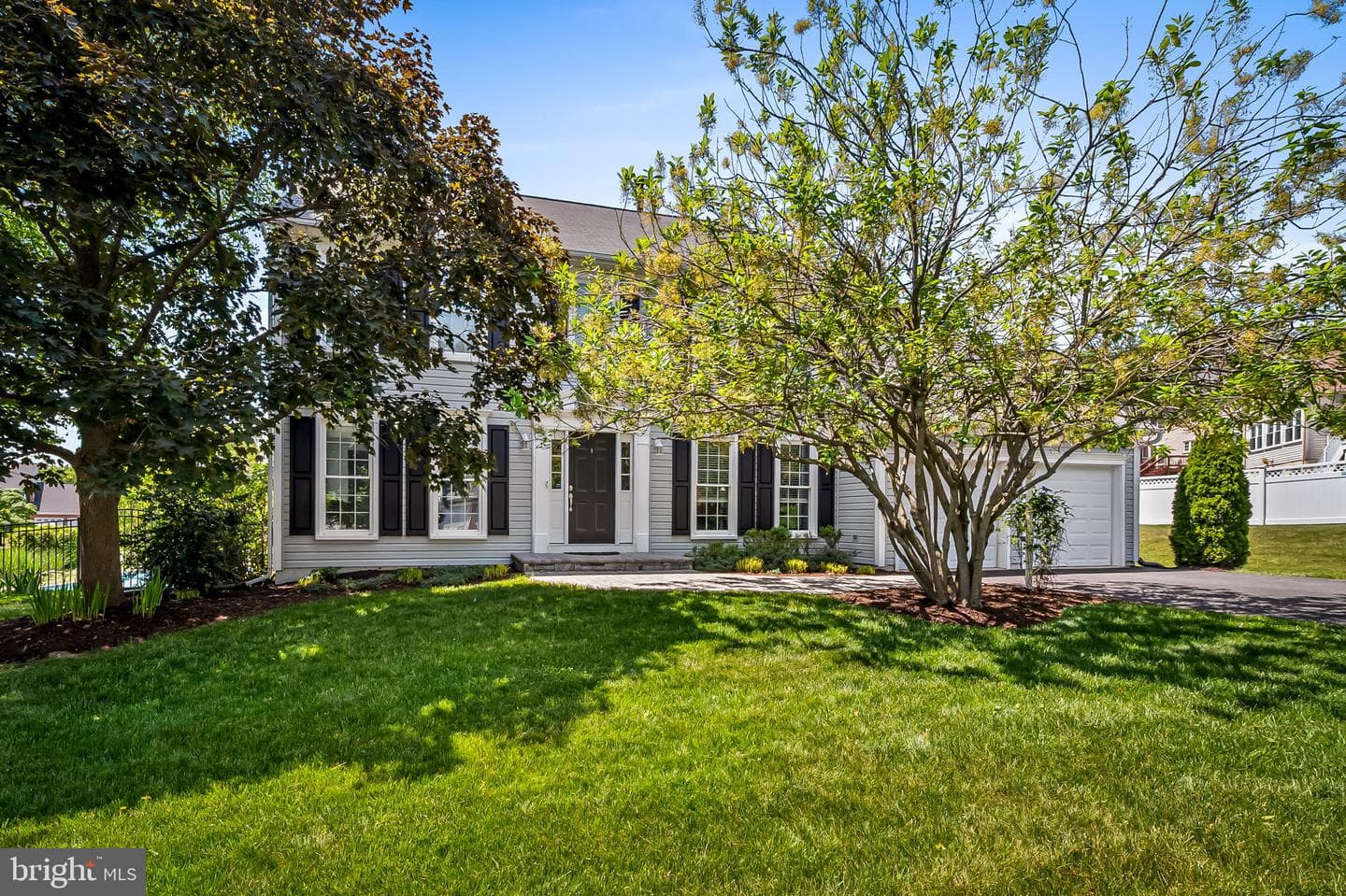 5228 Rising Sun Lane