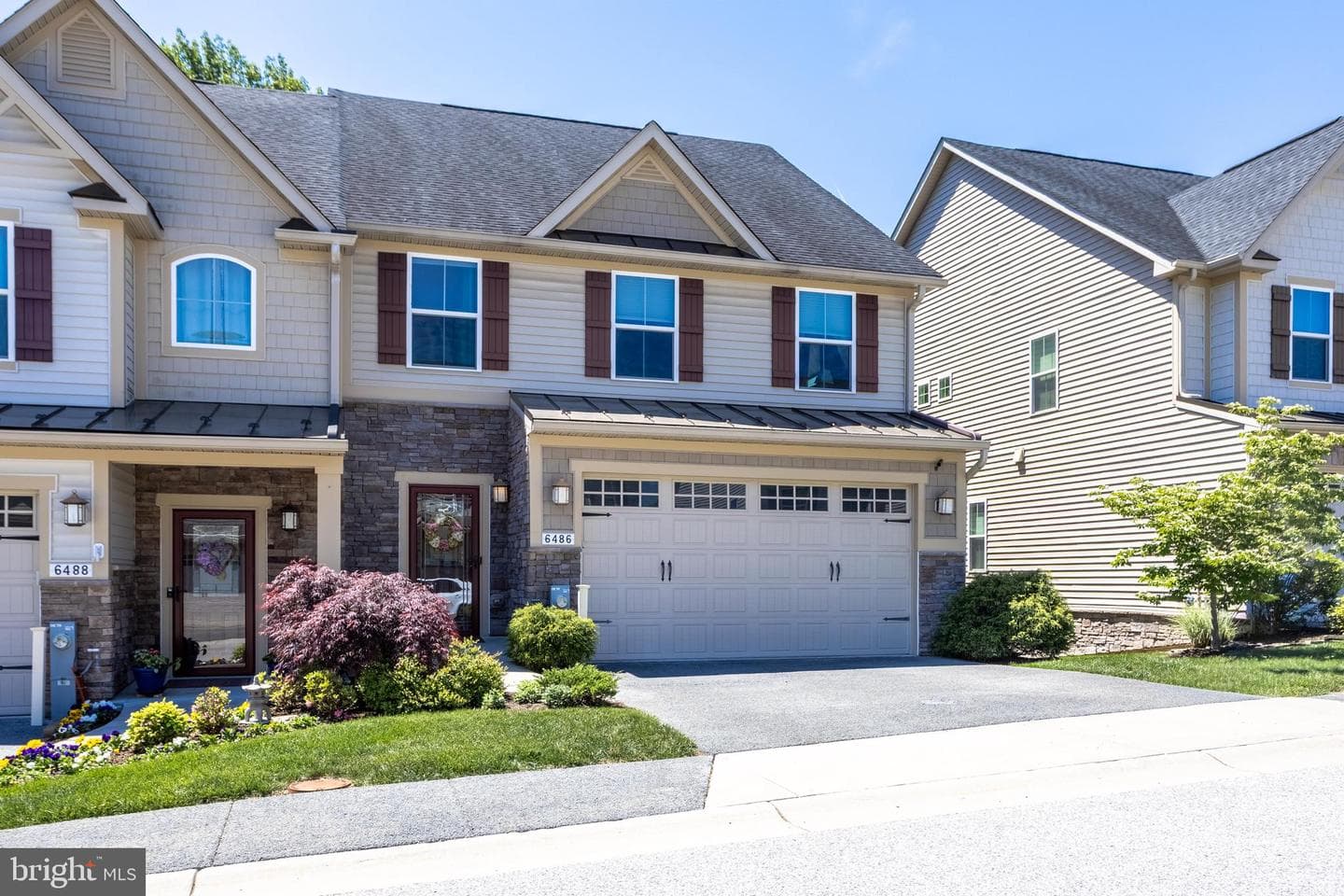 6486 Park Forest Circle