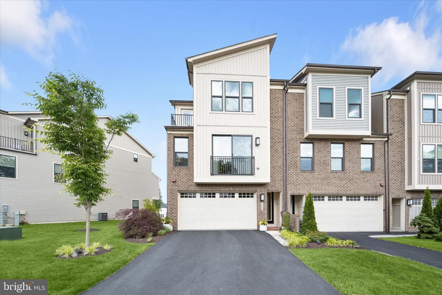 7668 Cross Creek Drive