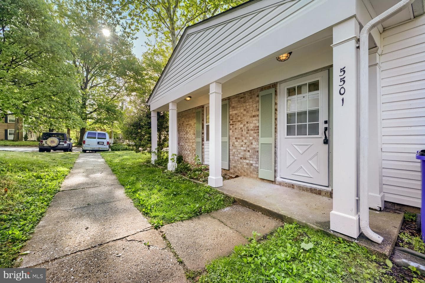 5501 Woodenhawk Circle