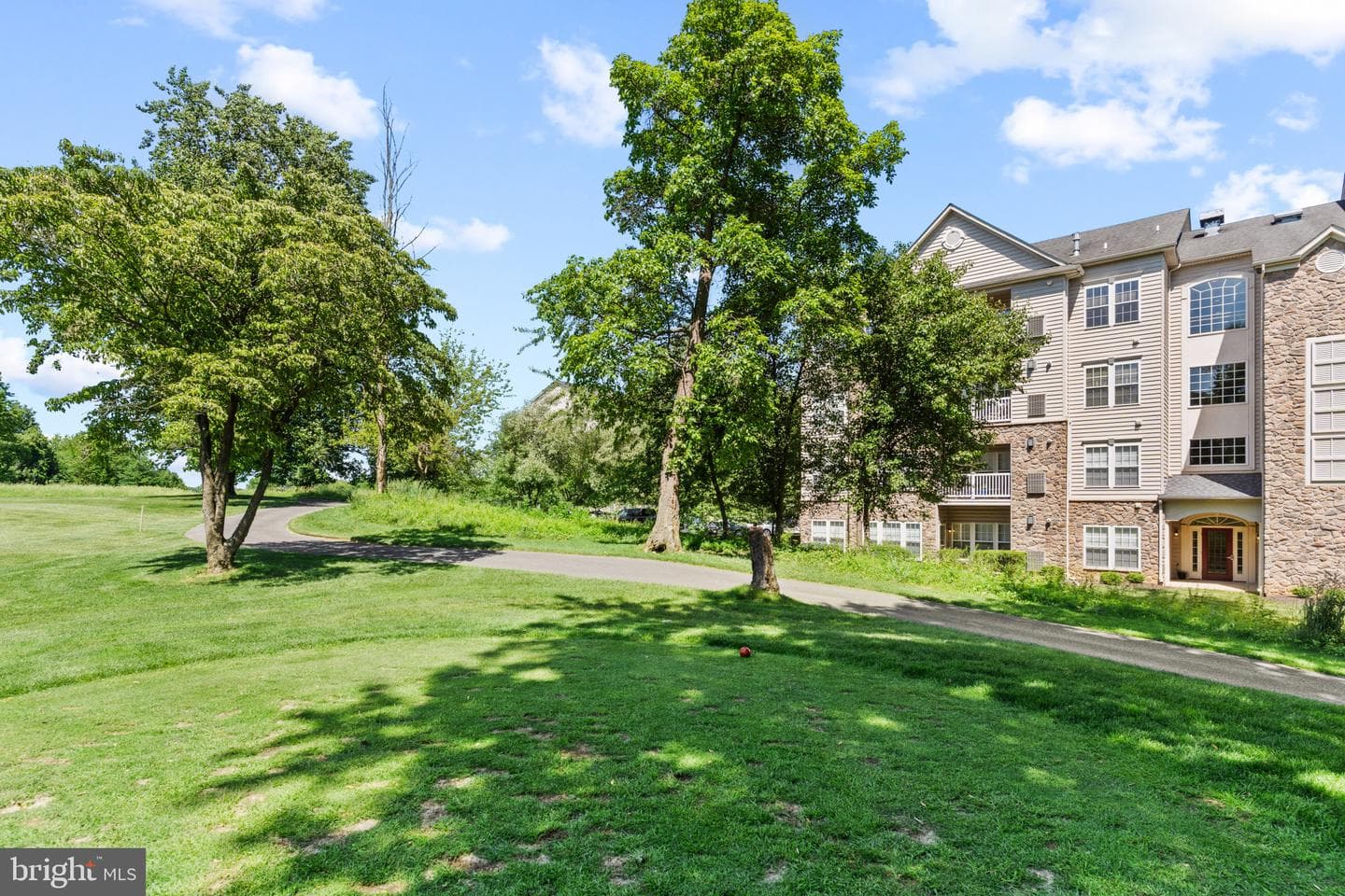 11150 Chambers Court #q