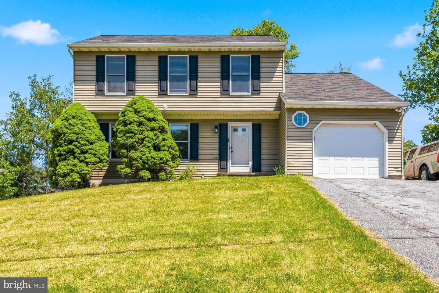 3619 Saint Johns Lane