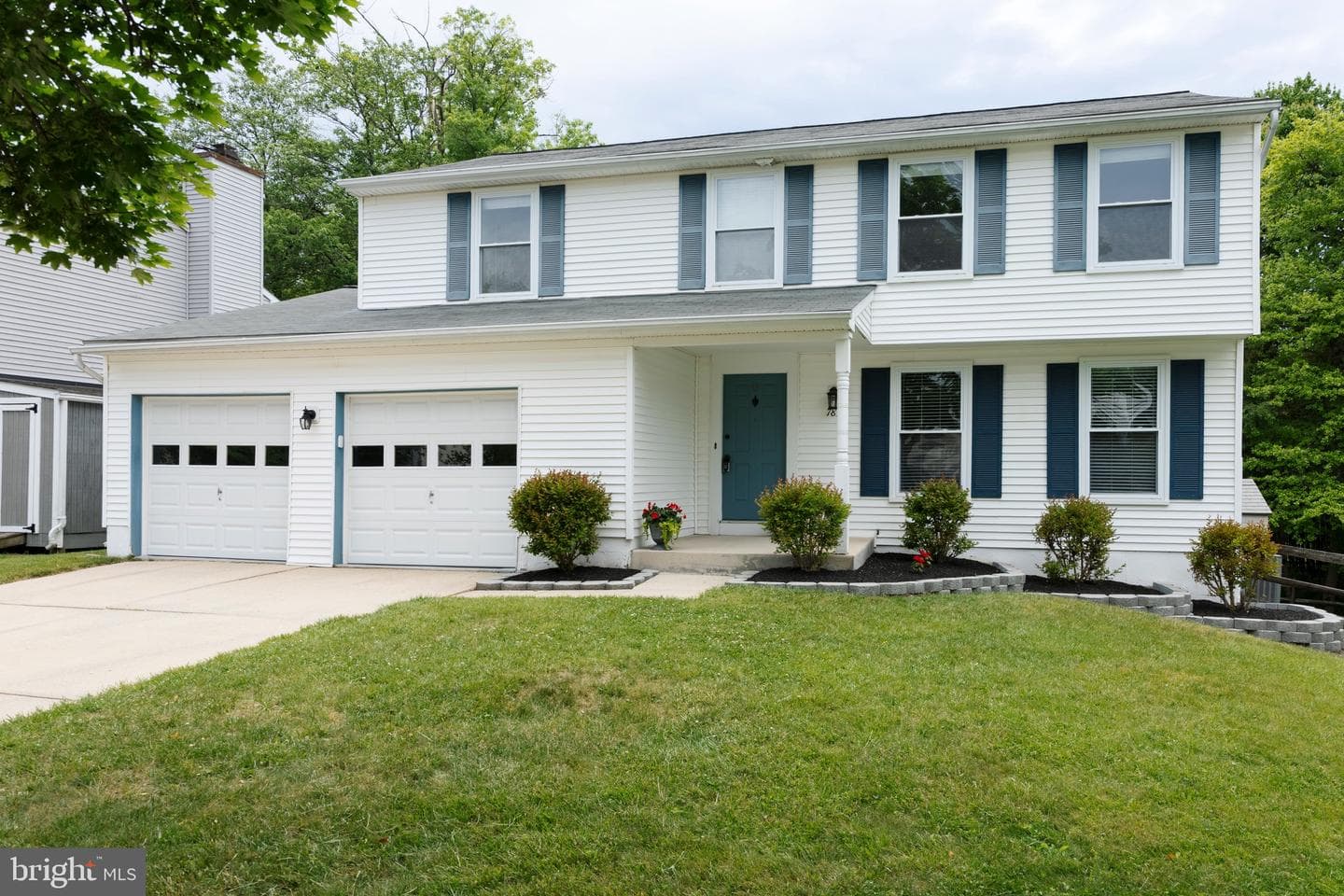 7853 Grassy Garth