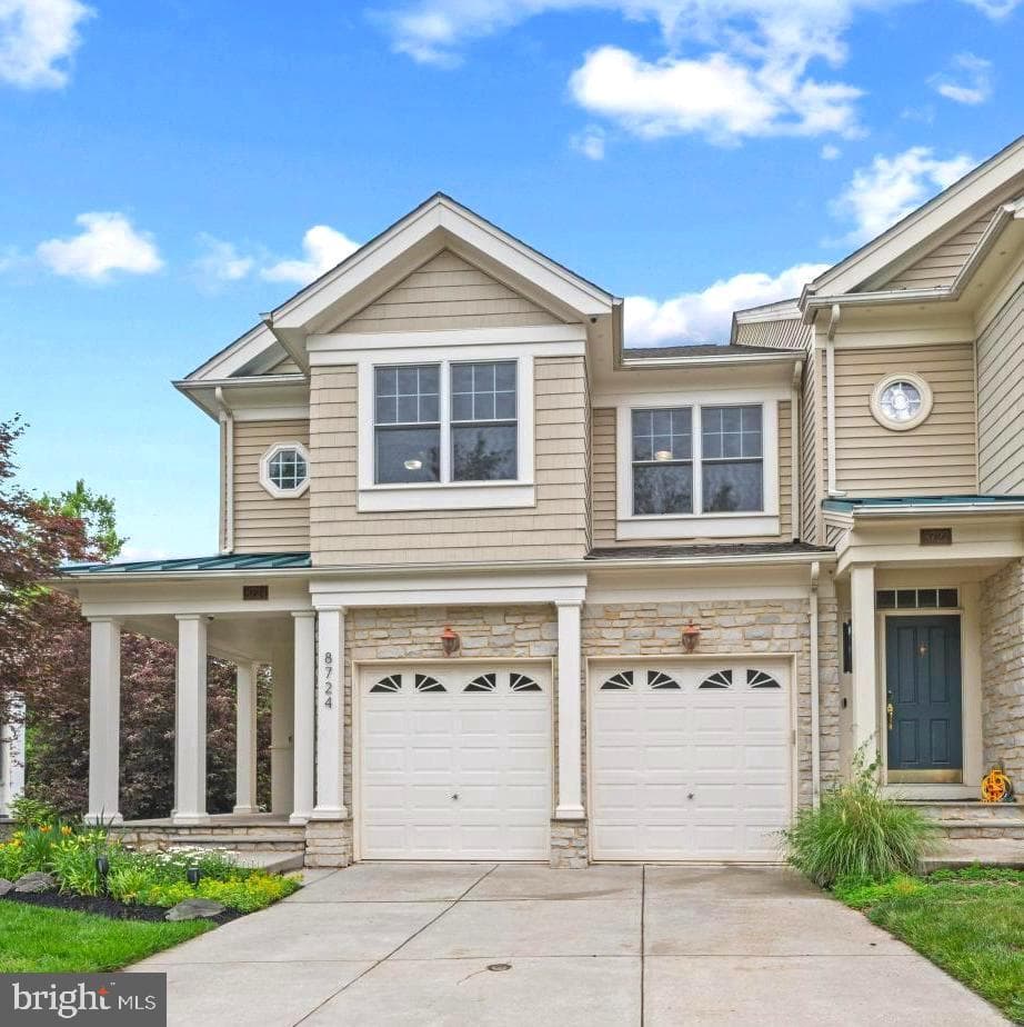 8724 Timber Oak Lane