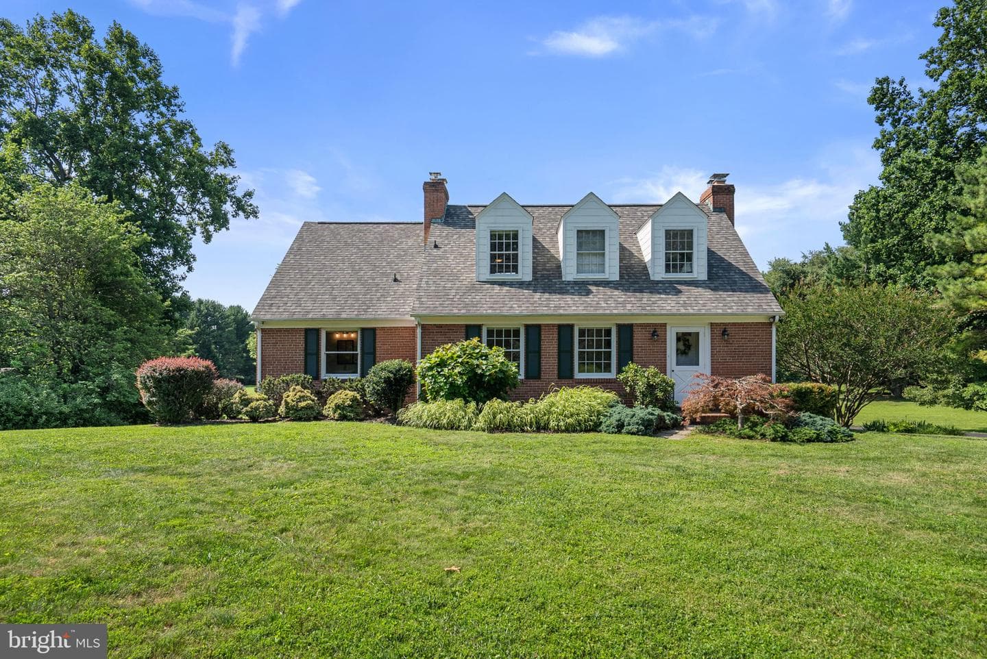 14697 Roxbury Road