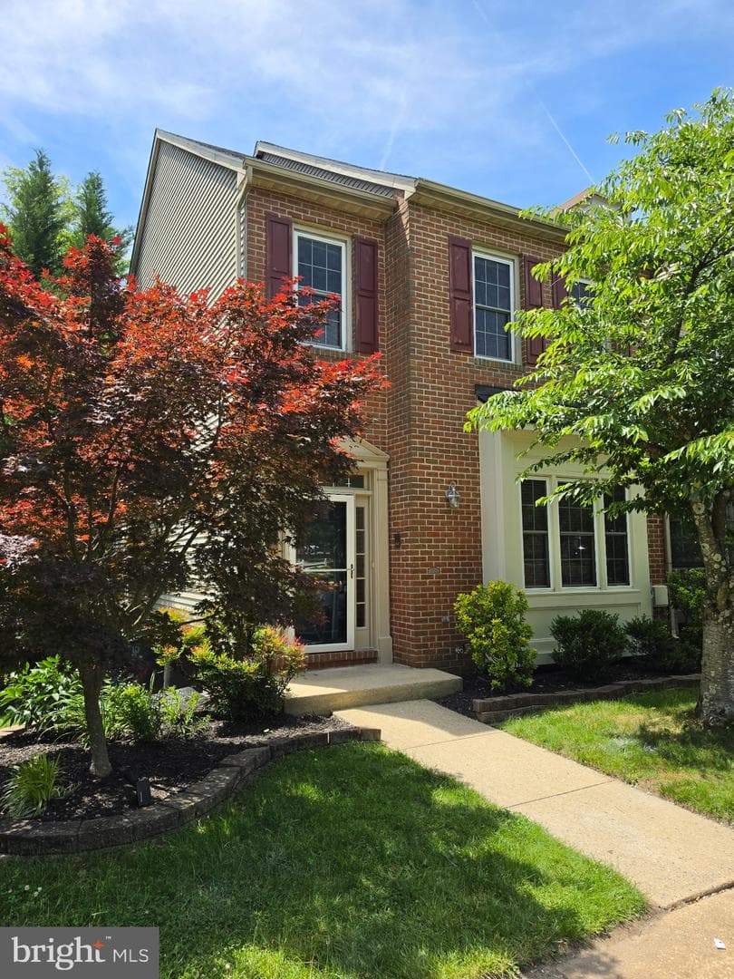6215 Knolls Court
