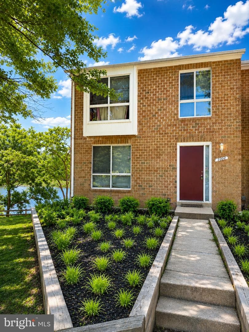 7262 Dockside Lane