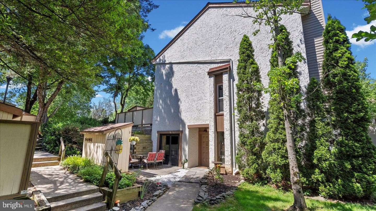 5453 El Camino #5 Cd, Columbia