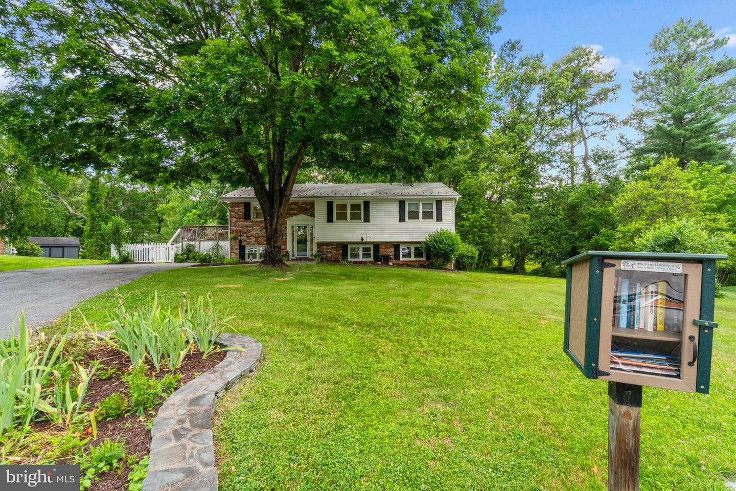 3738 Cross Bow Court