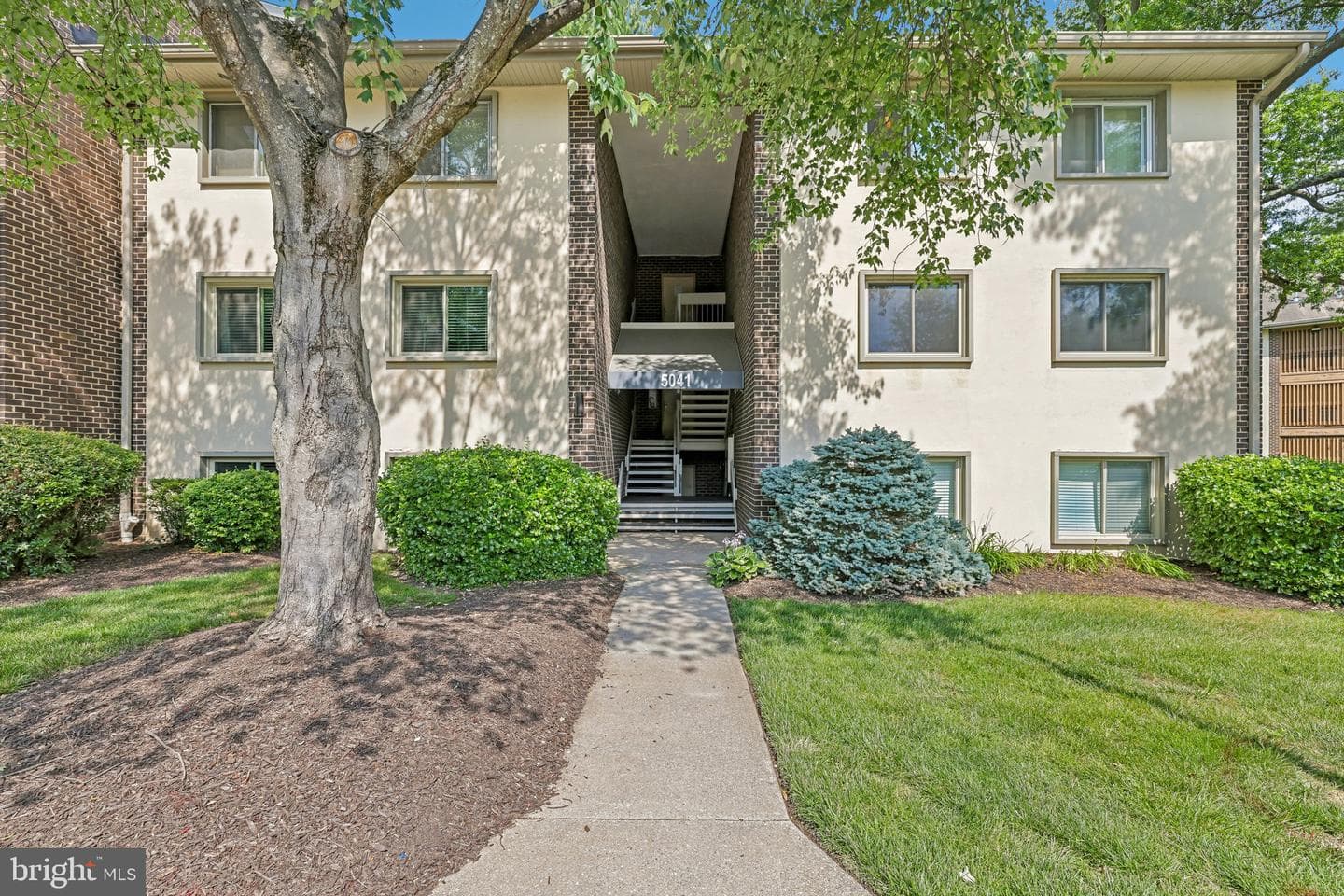 5041 Green Mountain Circle #4