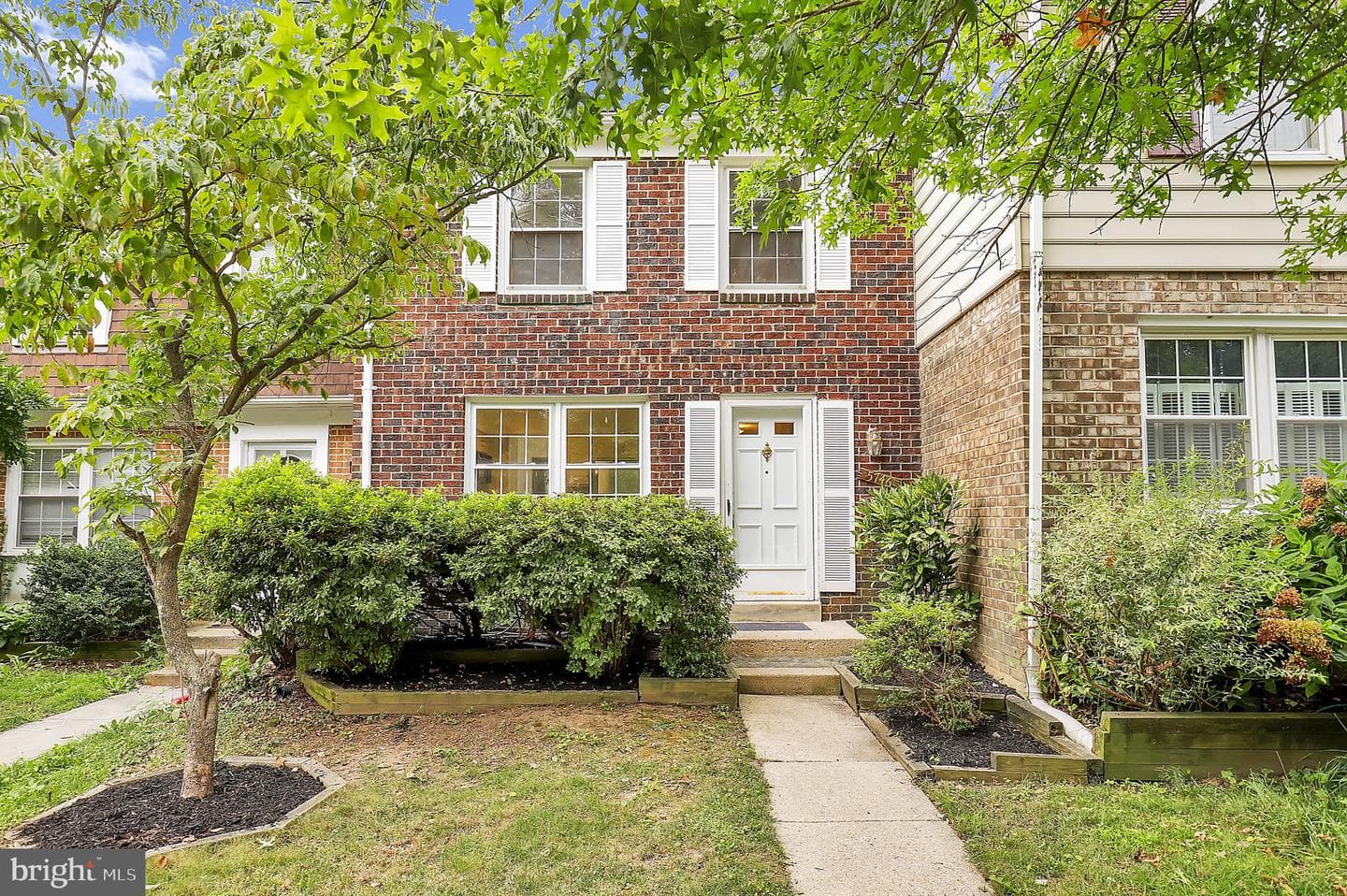 5746 Yellowrose Court, Columbia