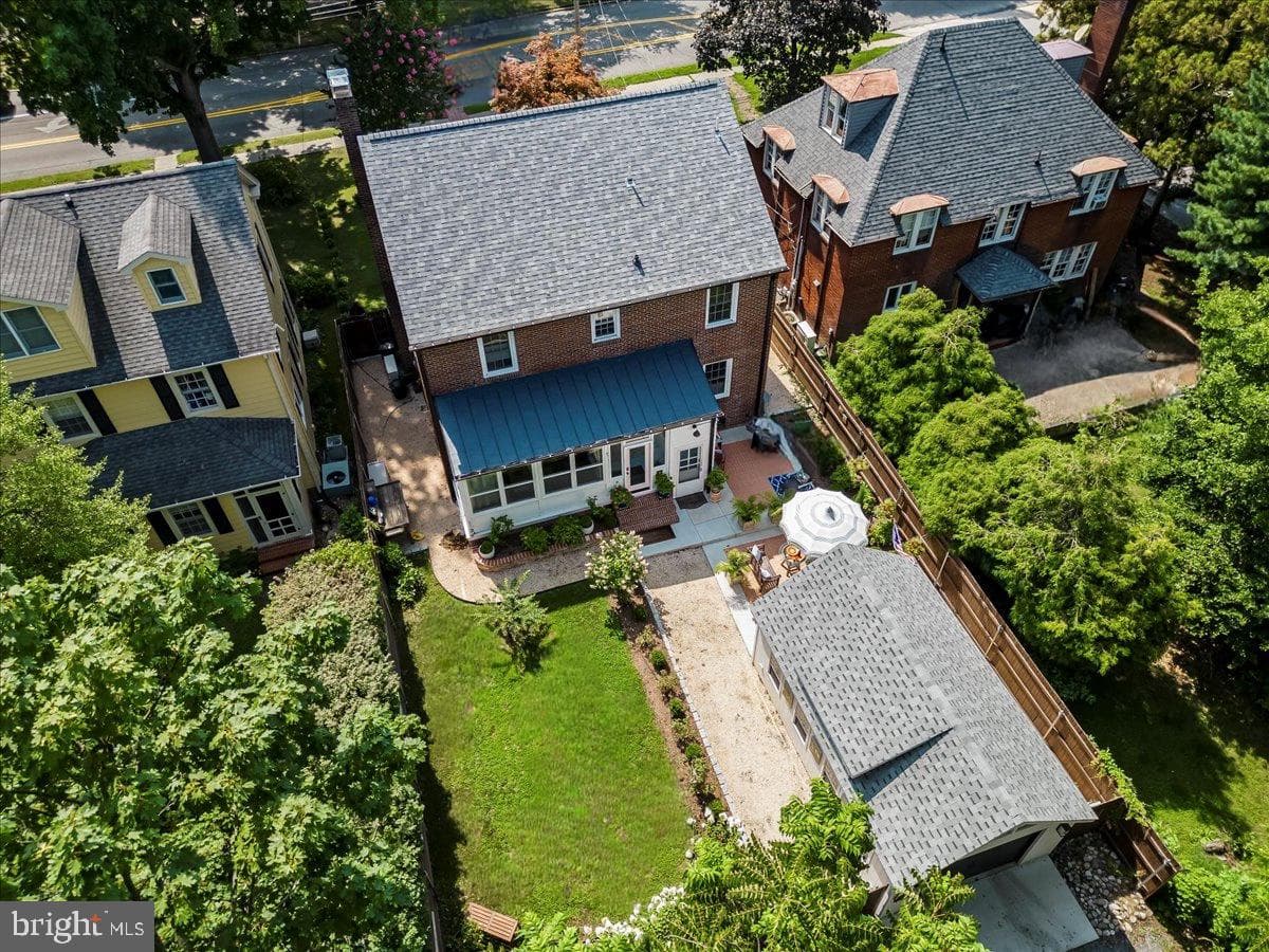 307 Washington Avenue photo 1
