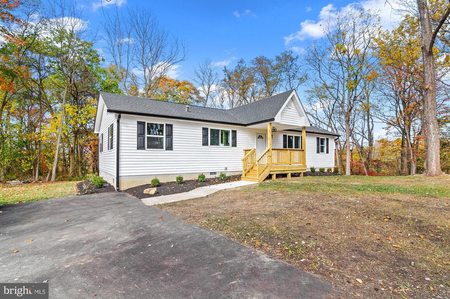 11353 Needam Road photo 1