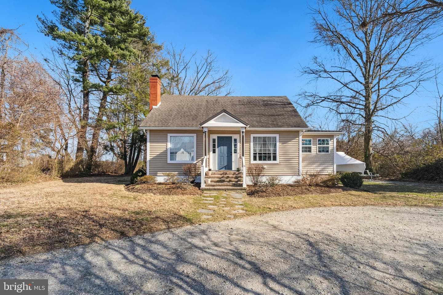 5535 Boundary Avenue photo 1