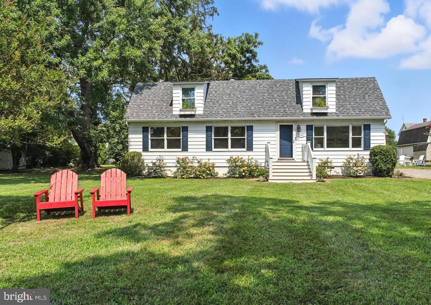 21311 Lee Street photo 1
