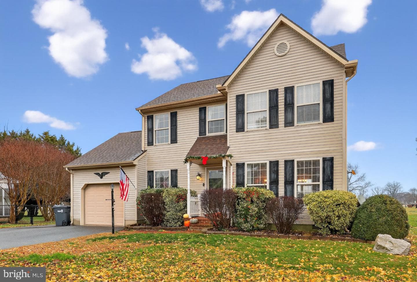 186 Birchwood Lane photo 1