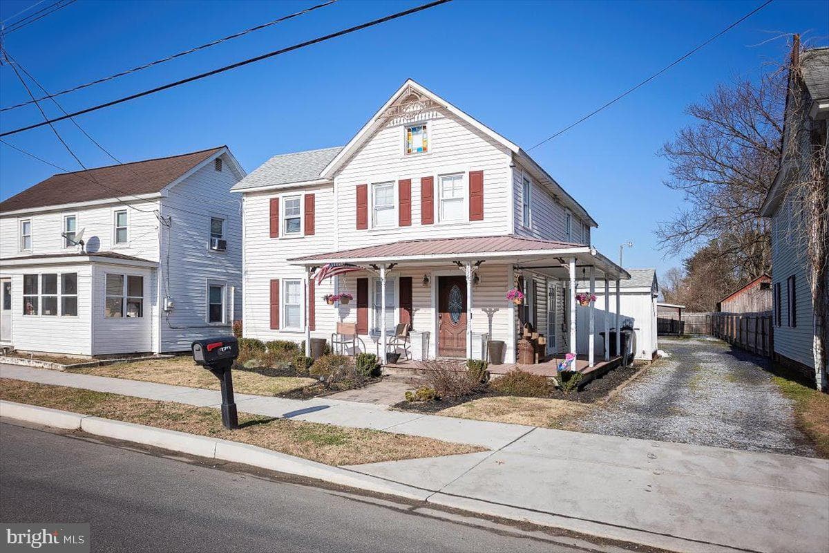356 Cypress Street photo 1