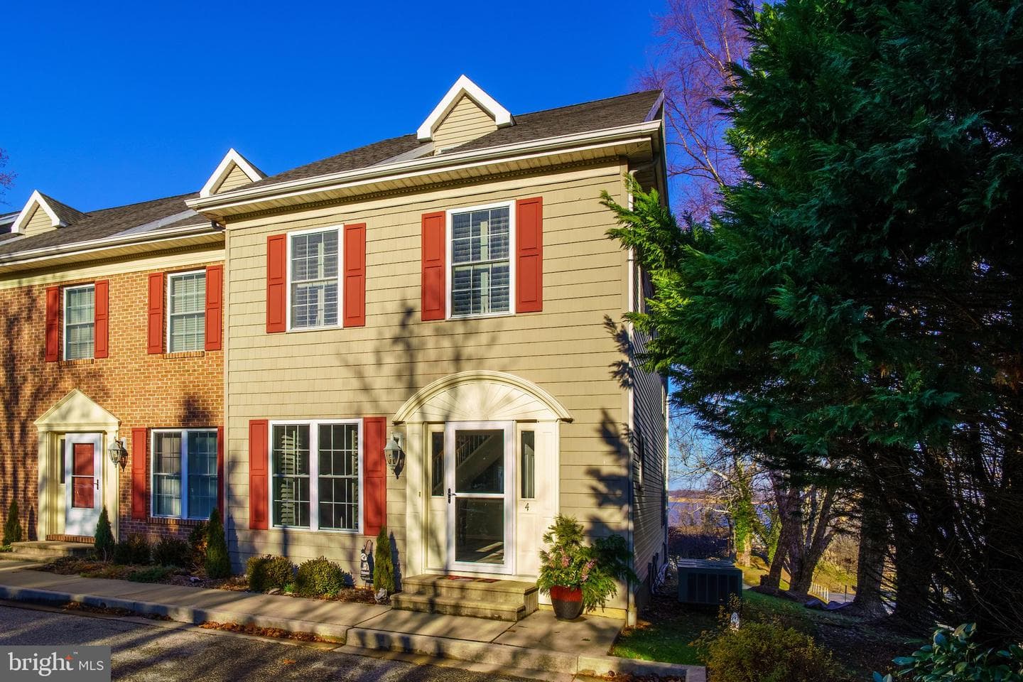 1 Idlewhile Avenue #4 photo 1