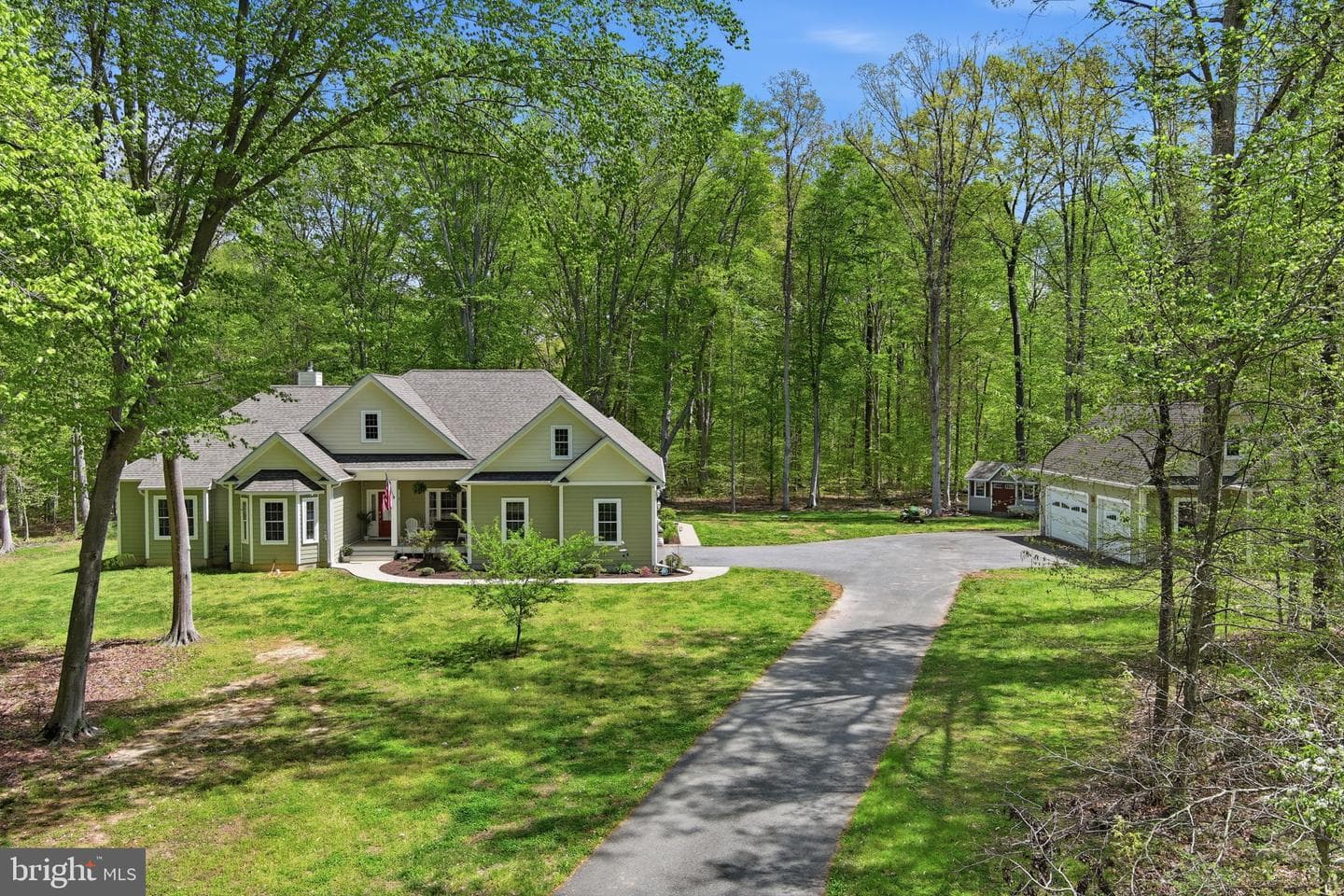 25475 Turnberry Court